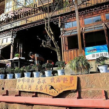 Fenghuang Waitin For You Inn Экстерьер фото
