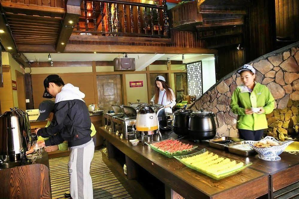 Fenghuang Waitin For You Inn Экстерьер фото